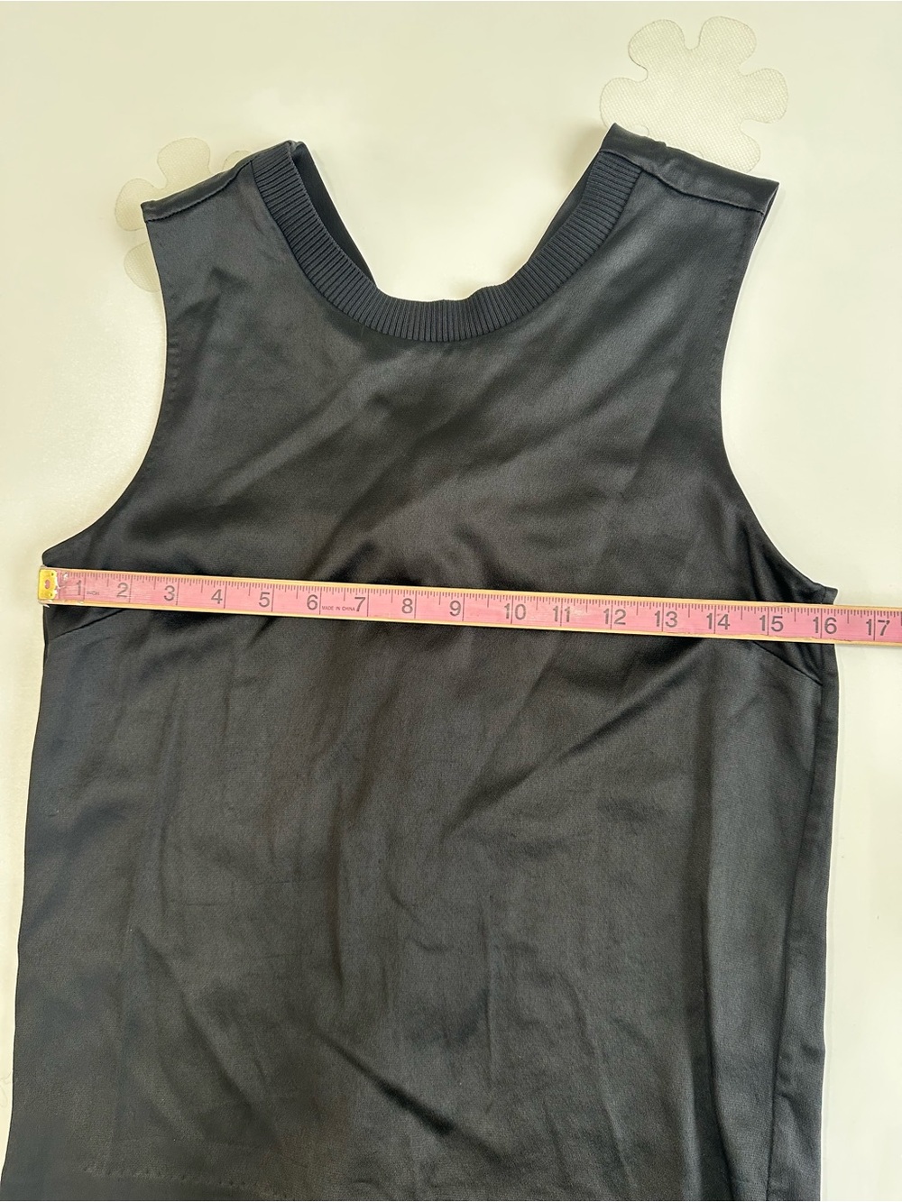 3-1 Phillip Lim black sleeveless blouse twist or knot detail at the back Sz 6 - Picture 6 of 12